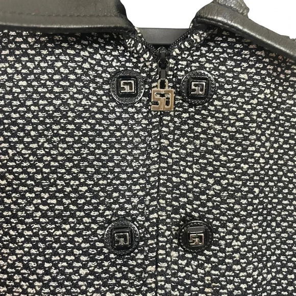 ST JOHN COLLECTION BY MARIE GRAY Tweed Jacket with leather collar and detail - Picture 3 of 10